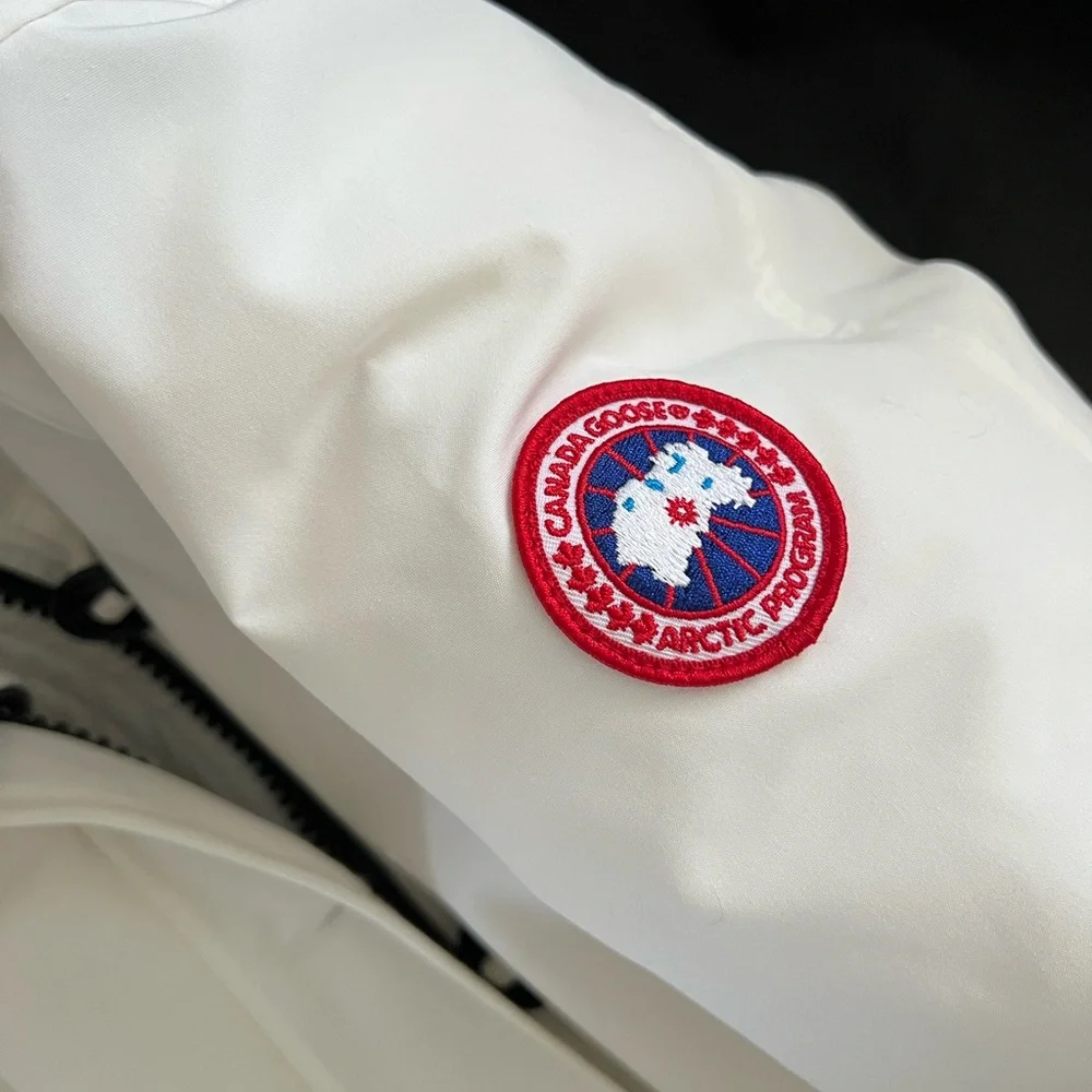 Authentic Canada goose Rossclair Parka North Star White with Genuine FUR - Picture 8 of 11